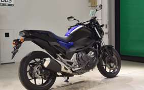 HONDA NC750S D 2018 RC88