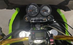 KAWASAKI GPZ900R NINJA 2001 ZX900A
