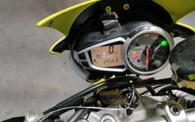 TRIUMPH STREET TRIPLE R 2010 TMD416