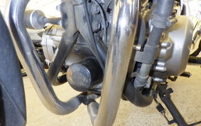 SUZUKI GSR250S