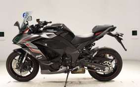 KAWASAKI NINJA 1000SX 2018 ZXT02K