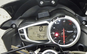 TRIUMPH STREET TRIPLE 85 2014