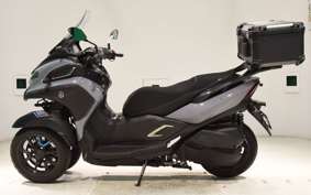 YAMAHA TRICITY 300 2020 SH15J