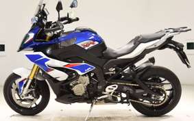 BMW S1000XR 2019