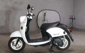 YAMAHA E-VINO SY11J