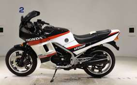 HONDA VT250FE INTEGRA 2003 MC08