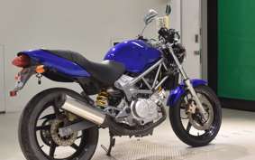 HONDA VTR 250 MC33