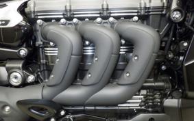 TRIUMPH ROCKET III ストームR 2026