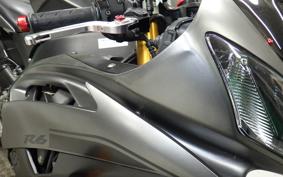 YAMAHA YZF-R6 2016