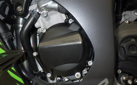 KAWASAKI ZX 10 NINJA R SE 2020 ZXT02E