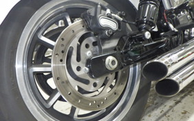HARLEY FXDL 1580 2015