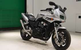 YAMAHA FZ400 1997 4YR