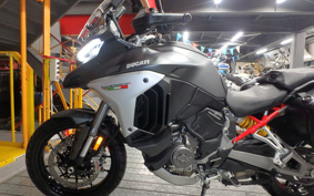 DUCATI  DUCATI  MULTI  STRADA V4S 2022 1A00