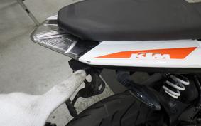 KTM 390 DUKE 2023