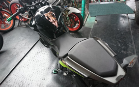 KAWASAKI Z400 2024 EX400L