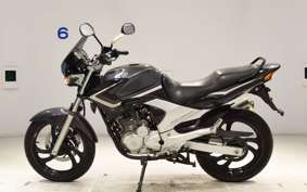YAMAHA YBR250 2001