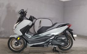 HONDA FORZA MF17