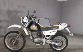 SUZUKI DJEBEL200 SH42A