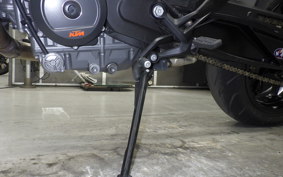 KTM 890 DUKE GP 2023