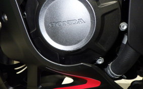 HONDA CBR650R E-Clutch 2025