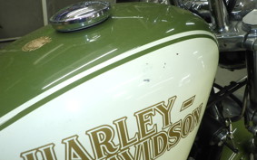 HARLEY XL883 2004