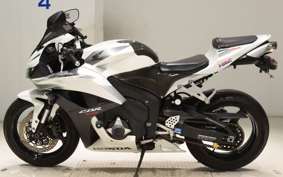 HONDA CBR600RR GEN 3 2007 PC40