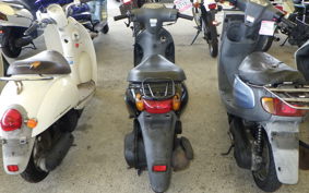 SUZUKI LET's 4 CA45A