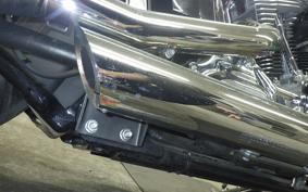 HARLEY FXST 1580 2010