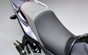 YAMAHA FZS1000 FAZER 2004 RN07