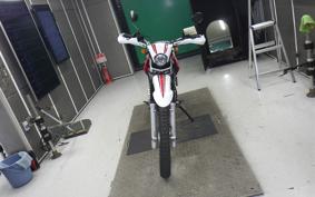 YAMAHA SEROW 250 Gen.2 2018 DG17J