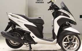YAMAHA TRICITY 125 2018 SE82J
