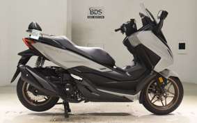 HONDA FORZA 250 MF17