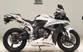 HONDA CBR600RR GEN 3 2007 PC40