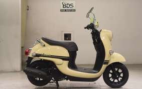 YAMAHA VINO 50 Gen.4 2004 AY02