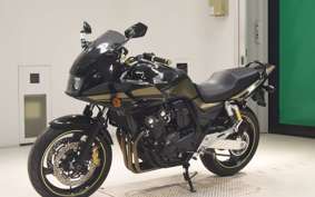 HONDA CB400 SUPER BOLDOR VTEC 2012 NC42