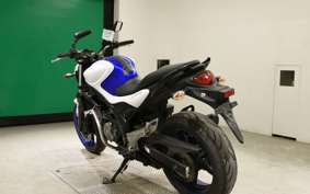 SUZUKI ｸﾞﾗﾃﾞｨｳｽ400 2015 VK58A