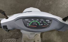 HONDA TOPIC AF38