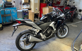 HONDA CBR250R MC41