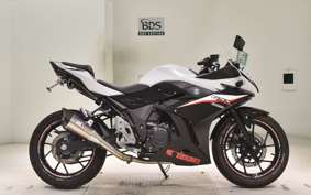 SUZUKI GSX250 R