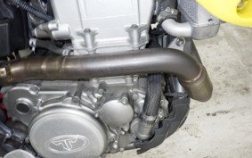 SUZUKI DR-Z400SM 2006 SK44A