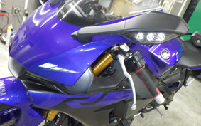 YAMAHA YZF-R1 2019