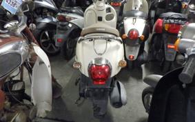 YAMAHA VINO 50 Gen.4 2006 AY02