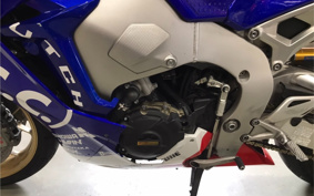 HONDA CBR1000RR 2017 SC77