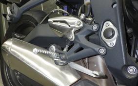 TRIUMPH STREET TRIPLE 85 2013
