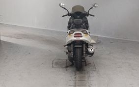 YAMAHA MAJESTY 125 SE27