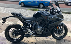 SUZUKI GSX-8R 2025 EM1AA