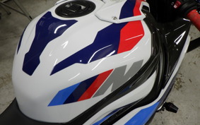 BMW M1000RR 2021