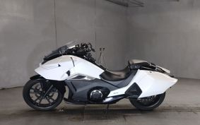 HONDA NM4 VULTUS -02 RC82