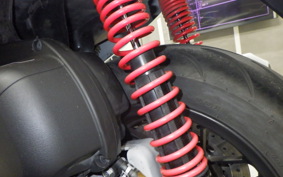 HONDA FORZA SI 2004 MF12