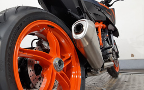KTM 1290S-DUKE-R 2025 V3940